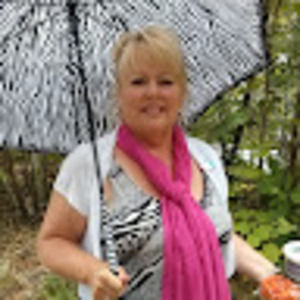 Meet your Posher, Darlene